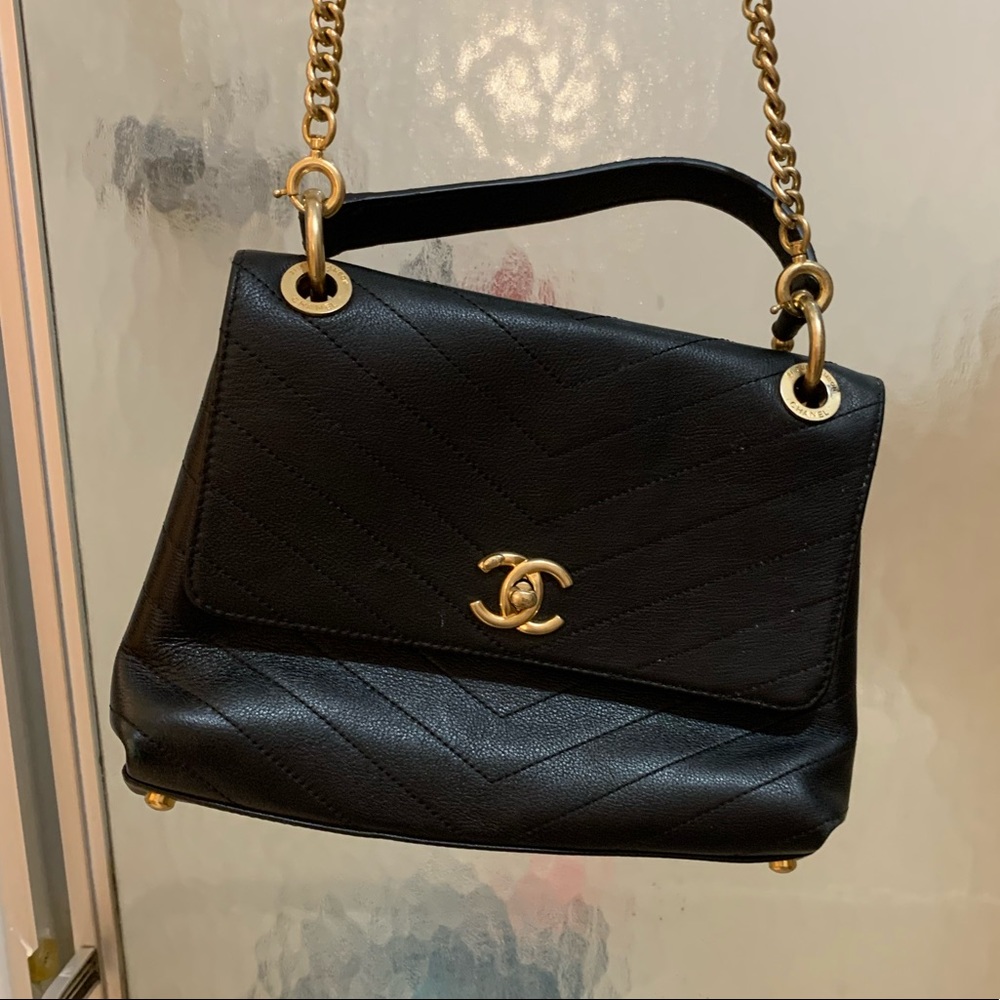 Double “C” purse